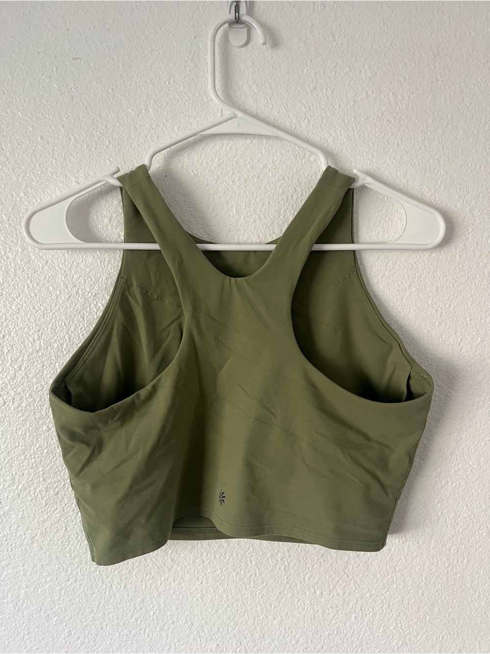 Athleta Conscious Crop Top Powervita Sports Bra Eucalyptus Olive Green M - Picture 5 of 5